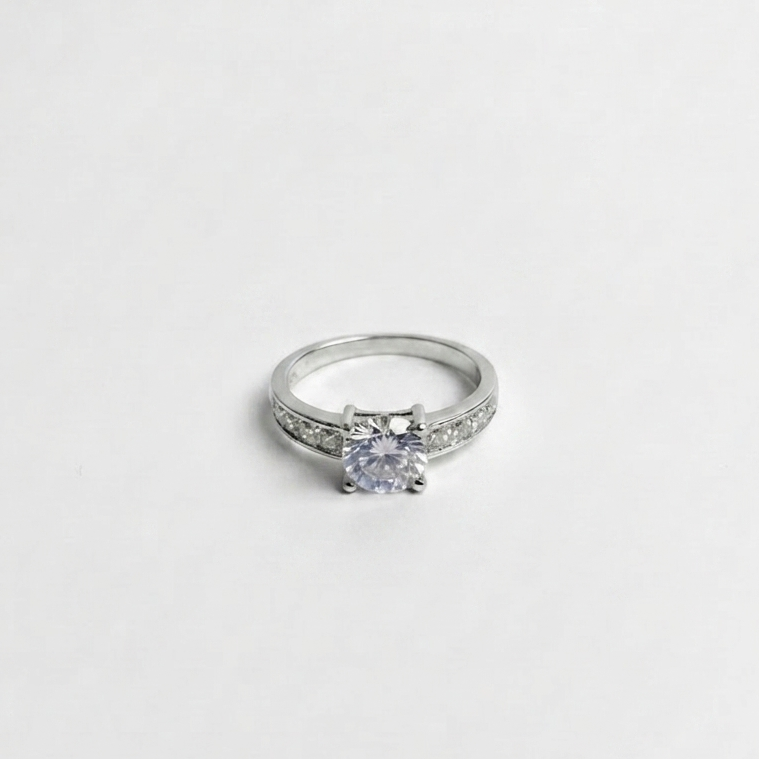 Timeless Elegance Solitaire girl friend Ring